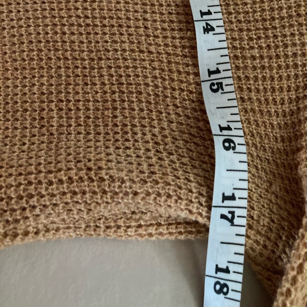 AmericanEagle waffle cropped lightweight cardigan crewneck gold/yellow medium - Picture 7 of 11